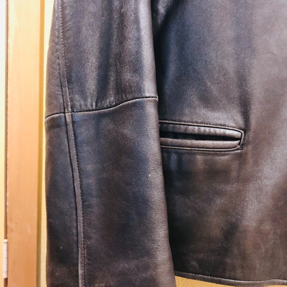 Eddie Bauer brown leather jacket Large - Picture 3 of 10